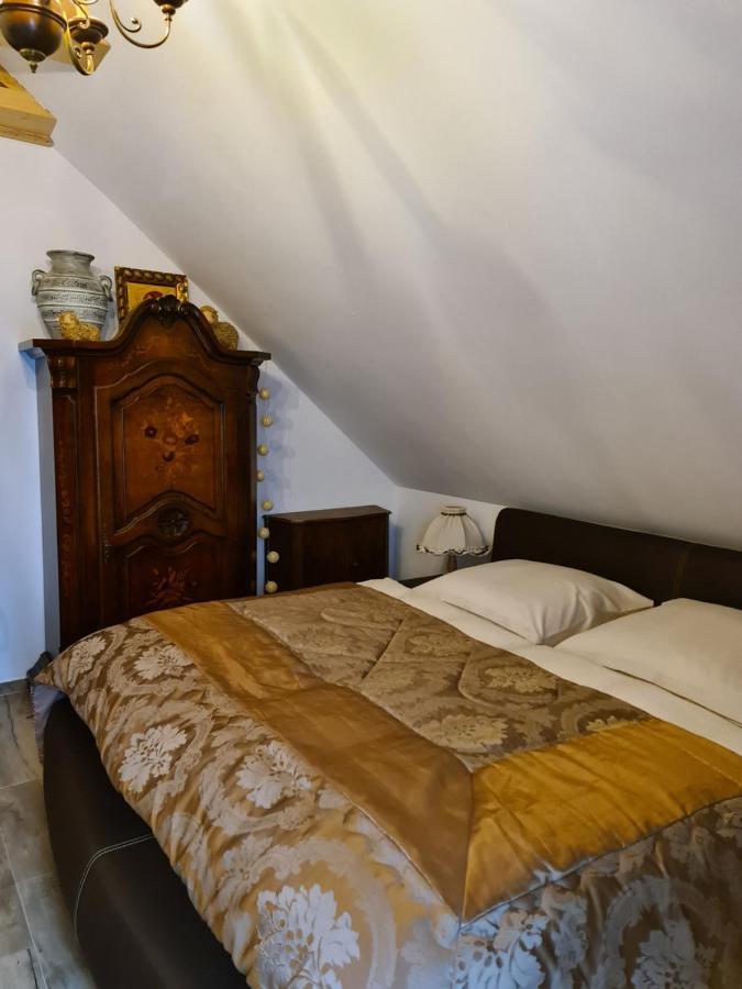 Chata W Grapie Конякув Экстерьер фото