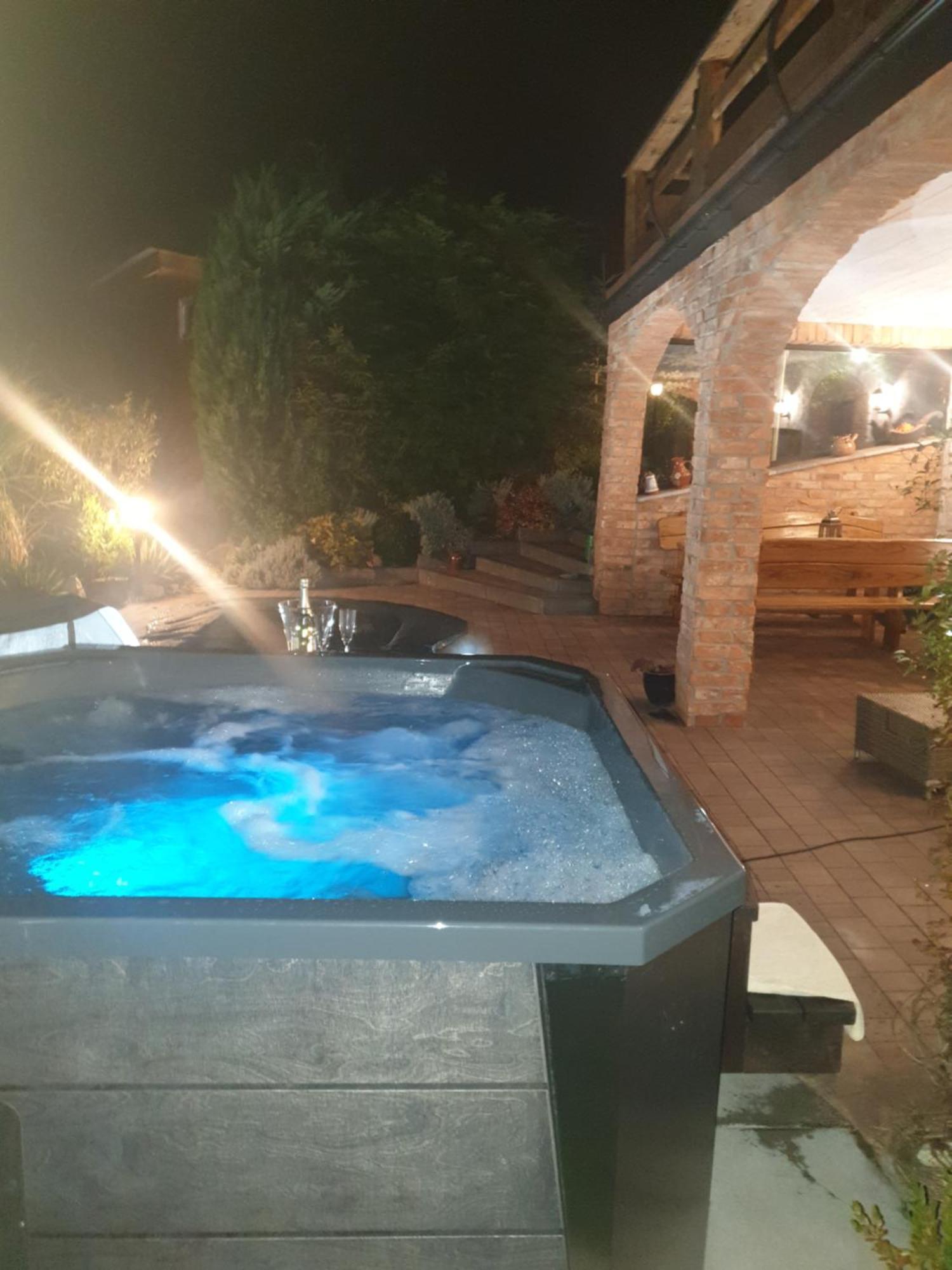 Chata W Grapie Конякув Экстерьер фото